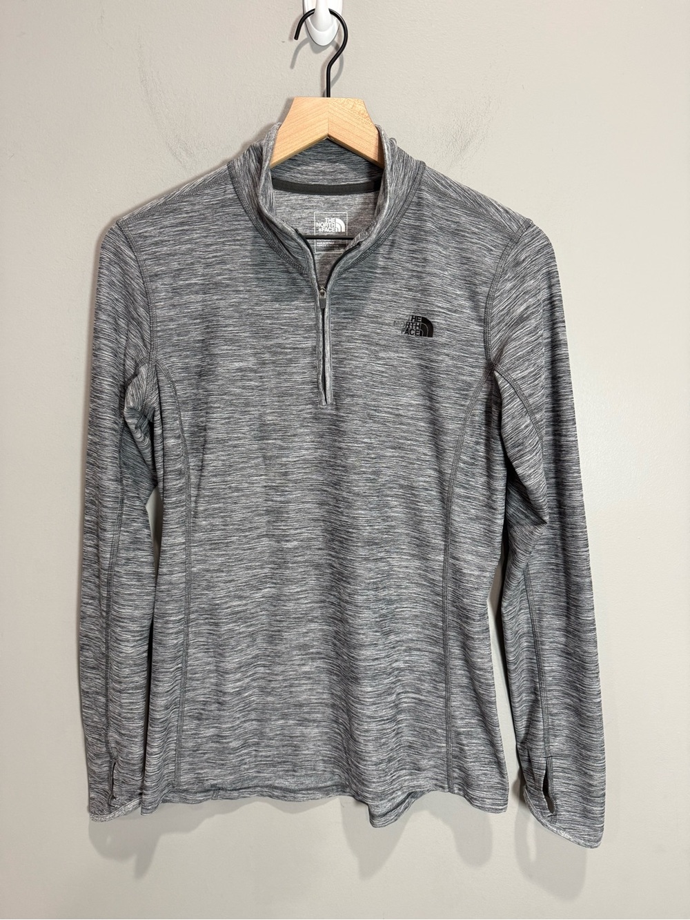 The North Face Women’s Gray Space Dye 1/4 Zip Pullover Medium Quarter Zip